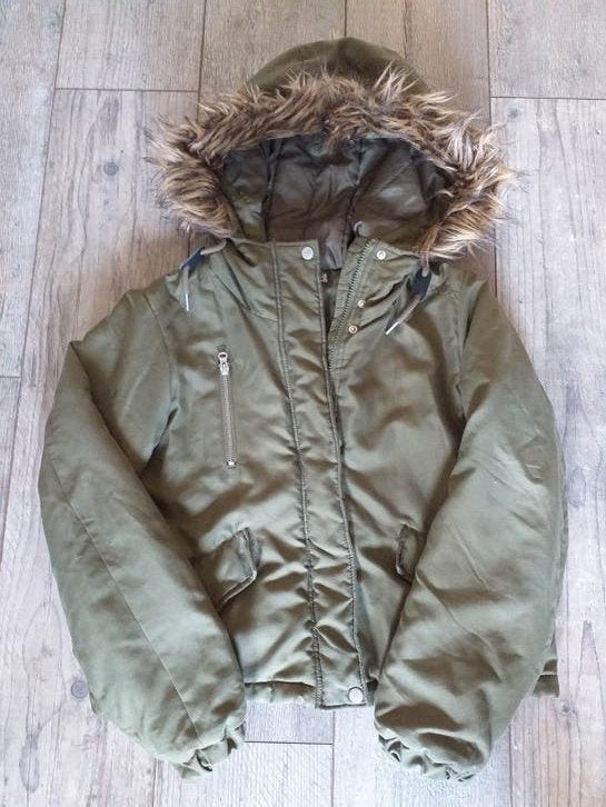 Zgan winterjack met bontkraag, Kleding | Dames, Jassen | Winter, Ophalen of Verzenden, Zo goed als nieuw, Maat 38/40 (M), Groen