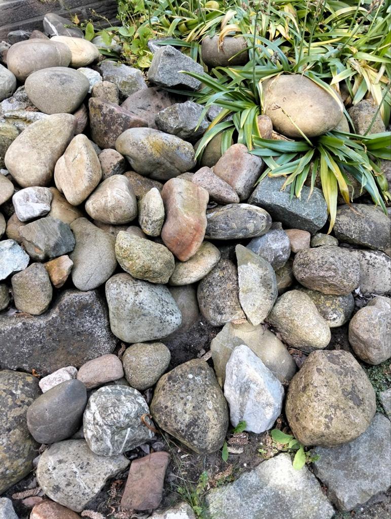 Diverse sierkeien en rotsen voor tuin of decoratie, Tuin en Terras, Ophalen, Overige materialen, Gebruikt, Kei