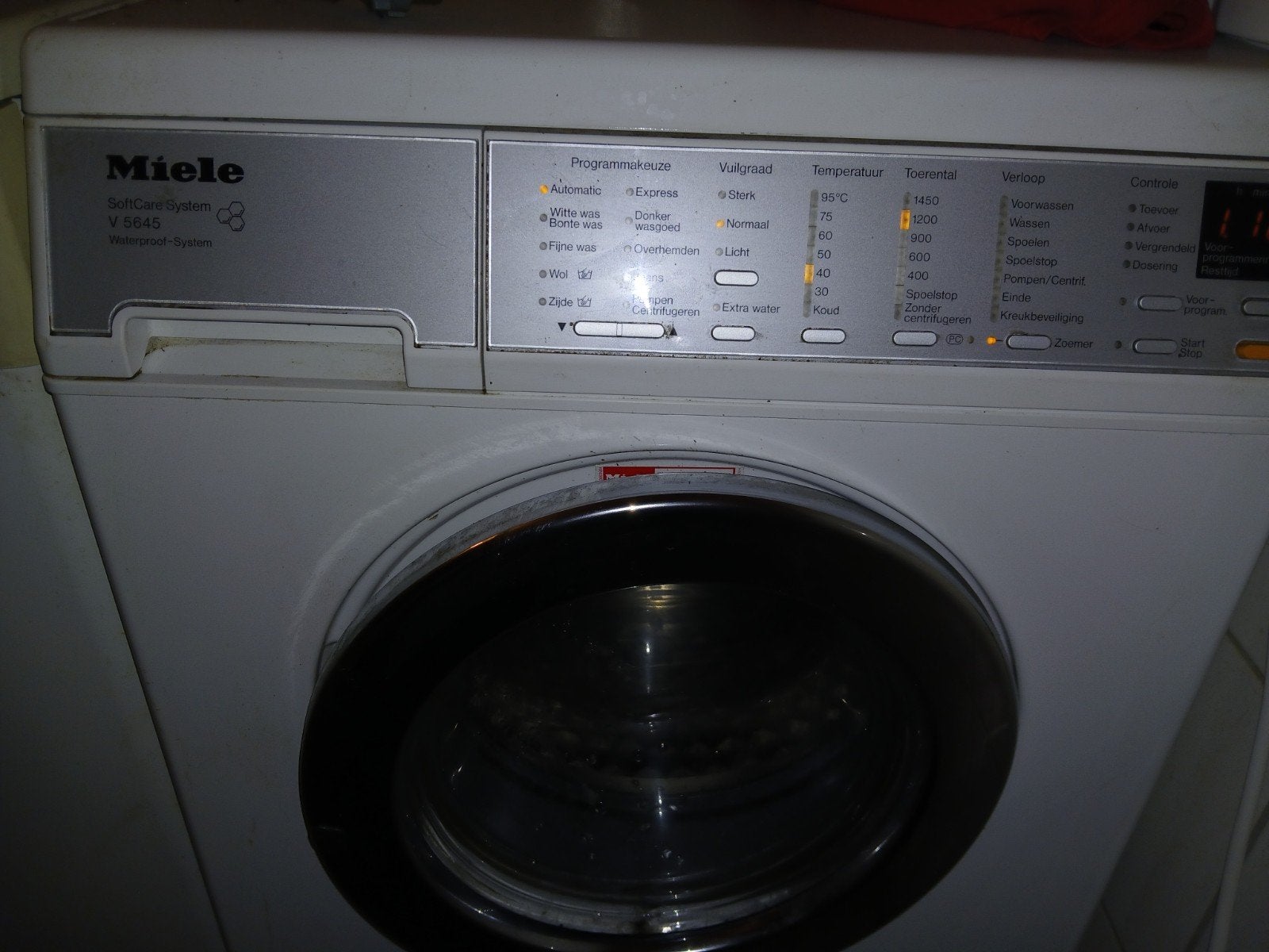 Miele V 5645 SoftCare System Wasmachine, Gebruikt, Ophalen of Verzenden, Voorlader, Wolwasprogramma