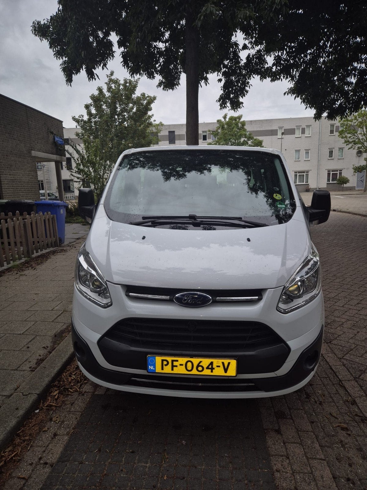 Ford Transit 2.0 D 77KW Kombi 2017 Wit L2H1, Auto's, Ford, Voorwielaandrijving, Stof, 1995 cc, Wit