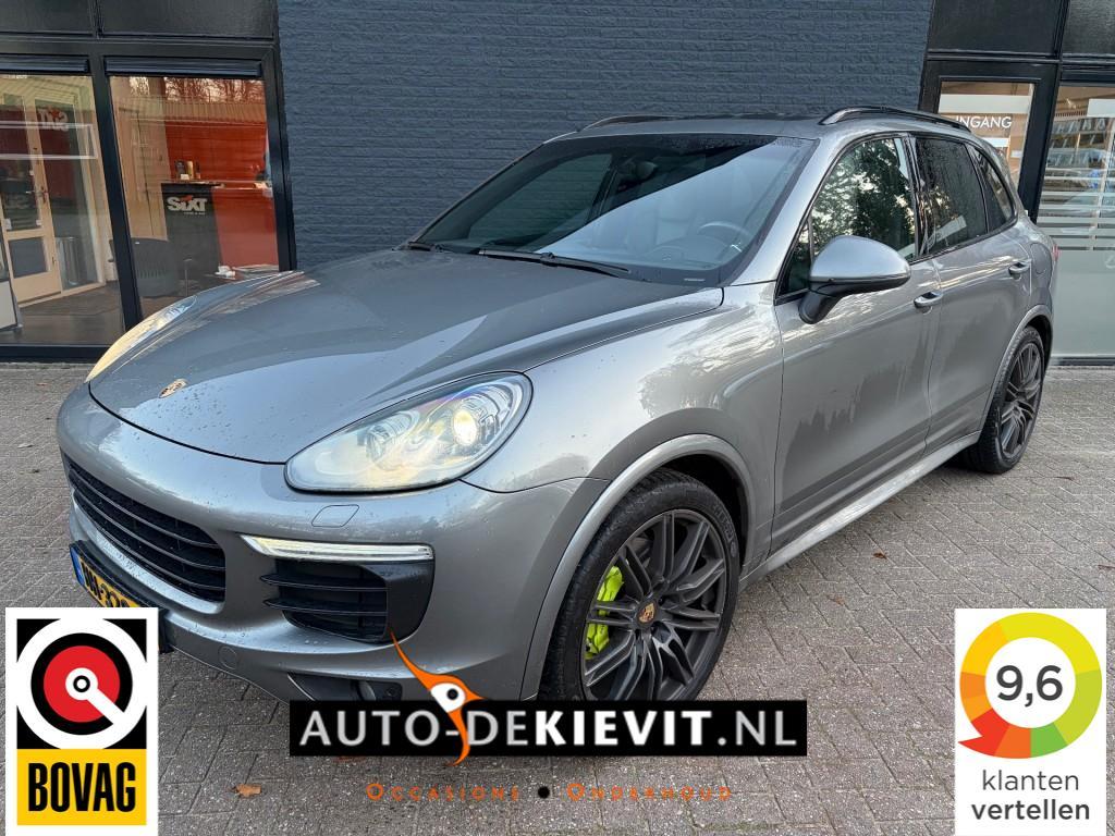 Porsche CAYENNE  3.0S E-HYBRID panorama /sportchrono/ trekha, Automaat, Cayenne, Gebruikt, Euro 6