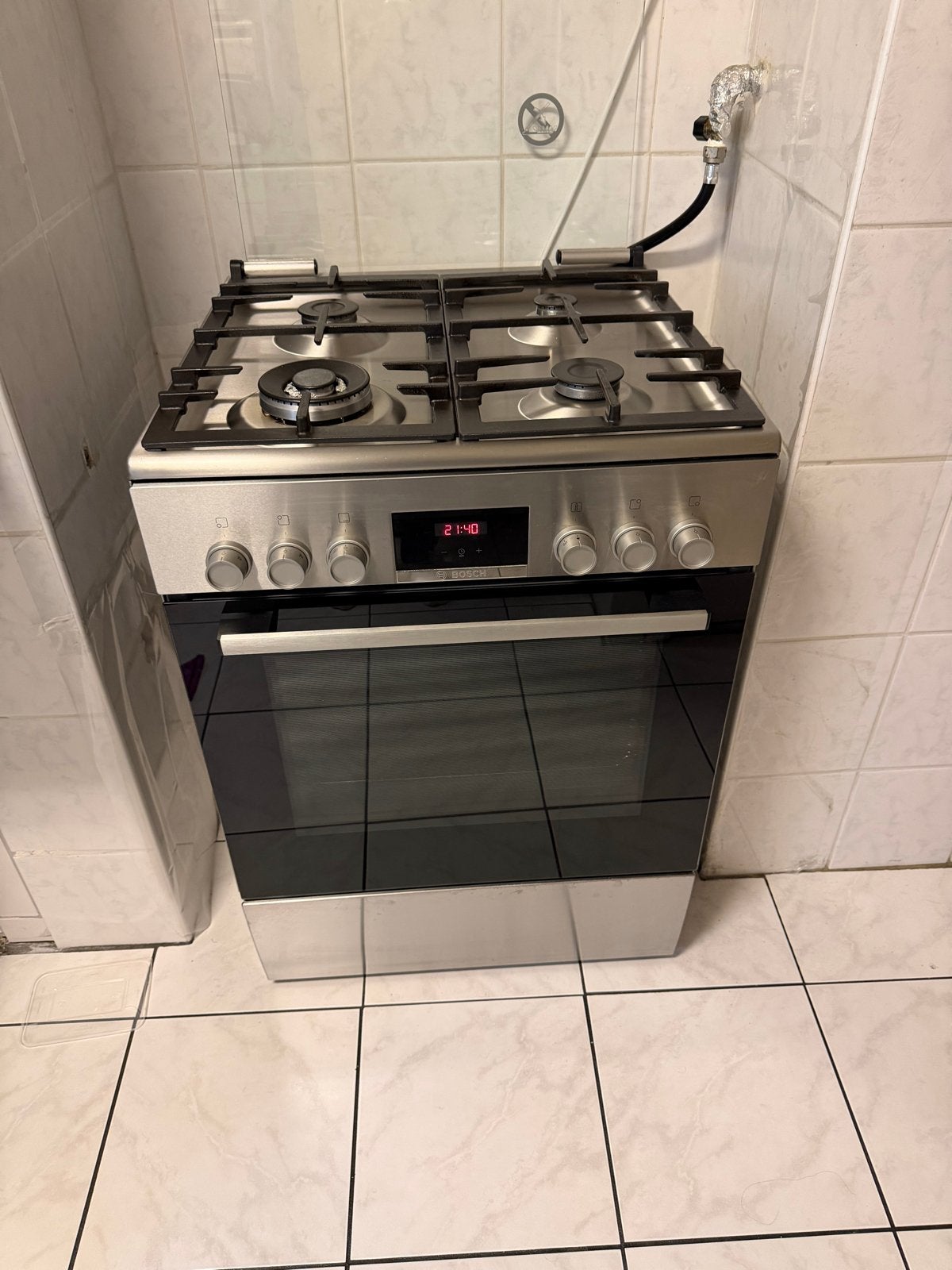 Bosch gasfornuis met oven, Ophalen, Gebruikt, Hete lucht, 4 kookzones