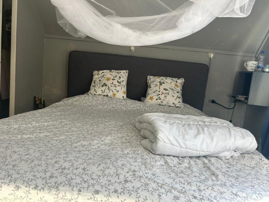 IKEA tweepersoons boxspring/bed 180x200, Huis en Inrichting, Ophalen, Gebruikt, Tweepersoons, Modern / Scandinavisch