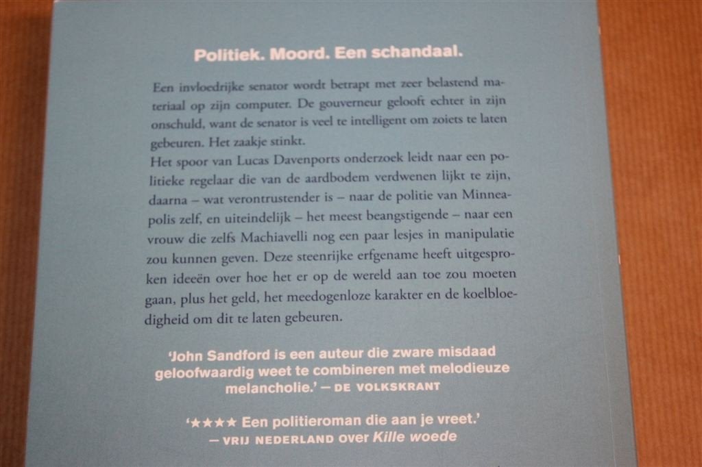 Het Schandaal — Lucas Davenport Politie-Thriller, Ophalen of Verzenden, Gelezen