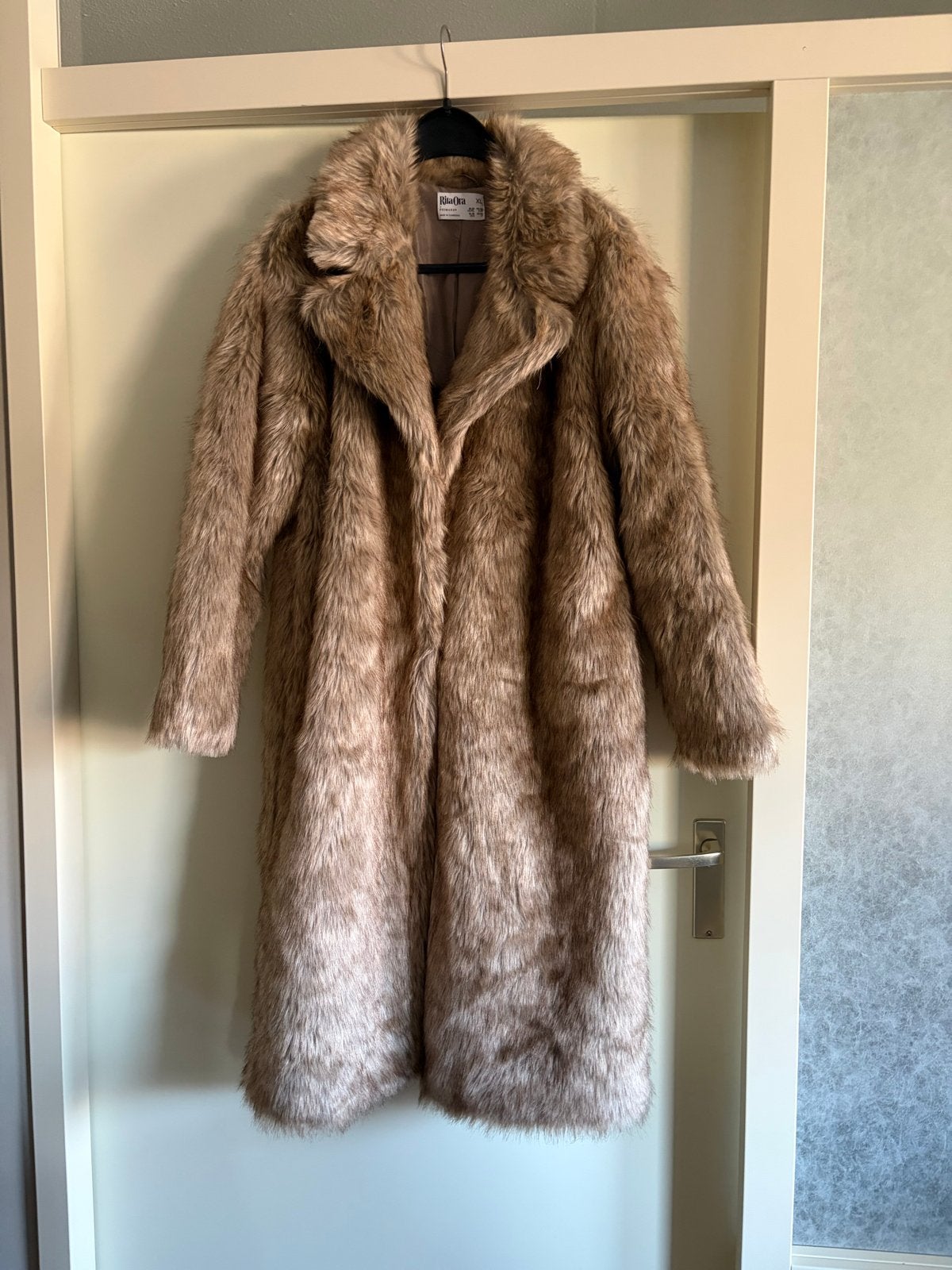 Rita Ora x Primark bruine faux fur jas - Maat XL, Ophalen of Verzenden, Zo goed als nieuw, Maat 46/48 (XL) of groter, Bruin