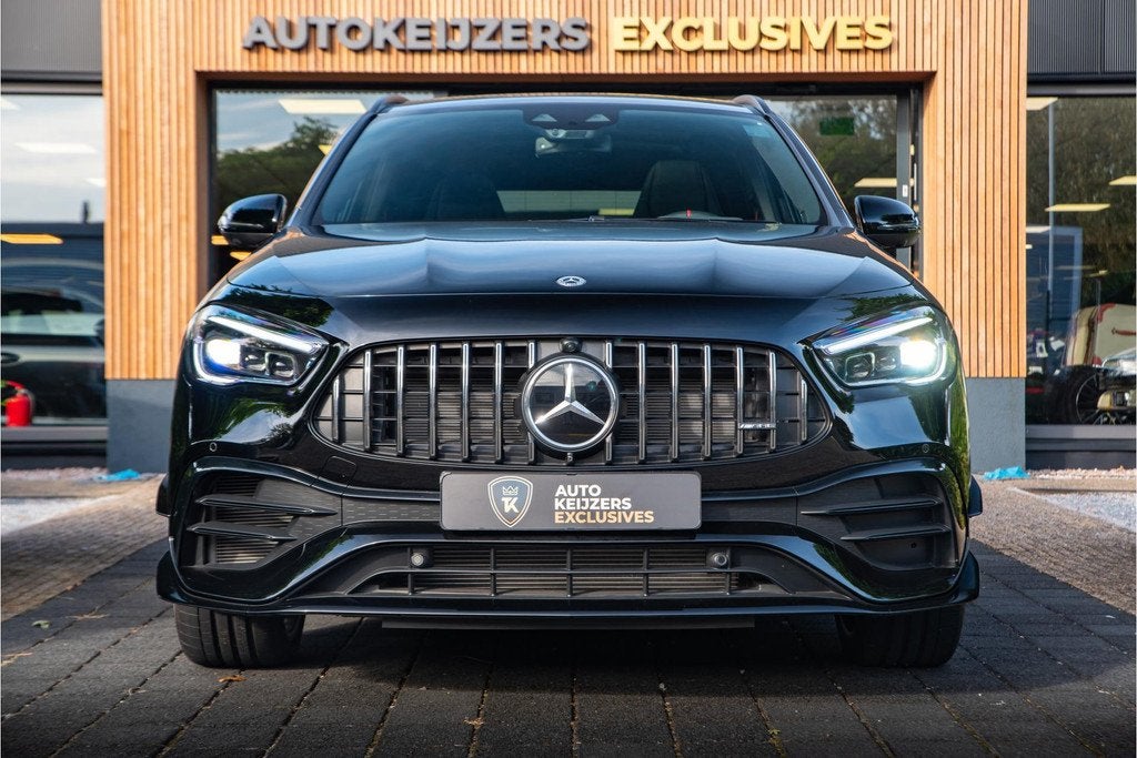 Mercedes-Benz GLA AMG 45 S 4MATIC+ Mercedes-Benz GLA 45 S AM, Auto's, Mercedes-Benz, Automaat, Gebruikt, Zwart, 4 cilinders