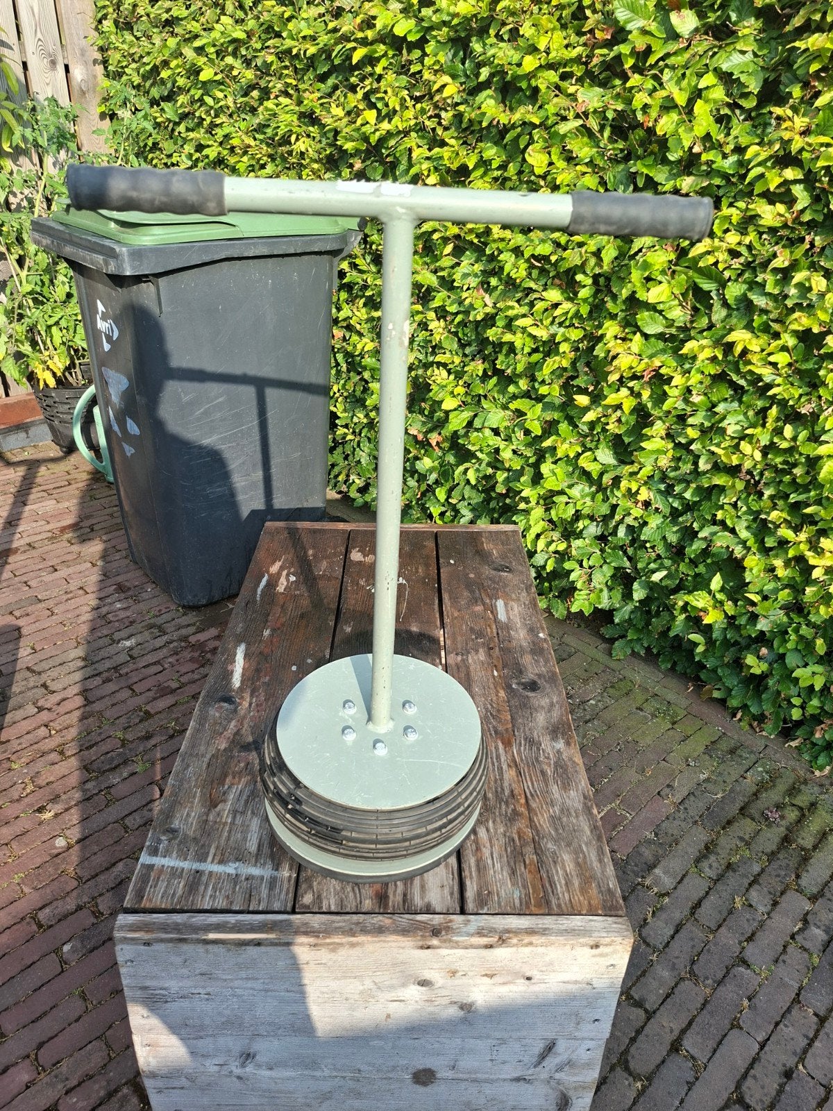 bestrating gereedschap, Ophalen, Zo goed als nieuw