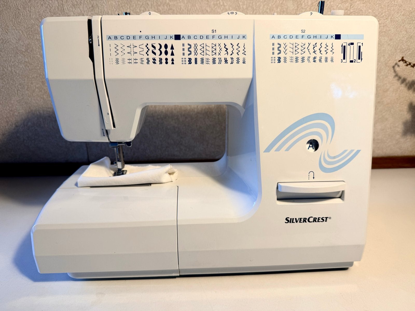 Silvercrest naaimachine SNM 33 A1 - Zo goed als nieuw, Ophalen of Verzenden, Zo goed als nieuw, Naaimachine, Overige merken