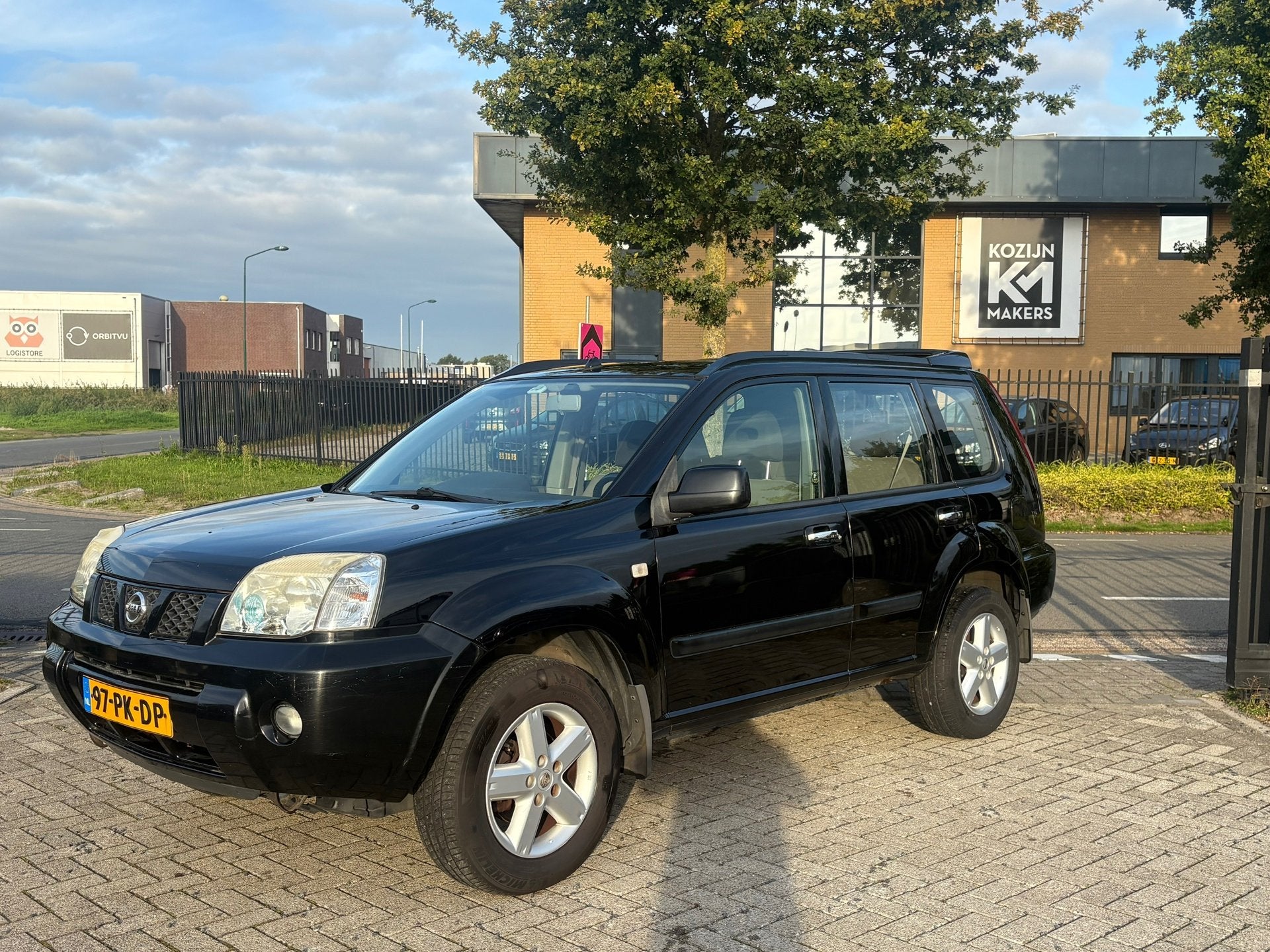 Nissan X-Trail 2.5 Sport Outdoor | 4X4 | CLIMATE | NAVI |, Auto's, Stof, Gebruikt, Beige, 4 cilinders