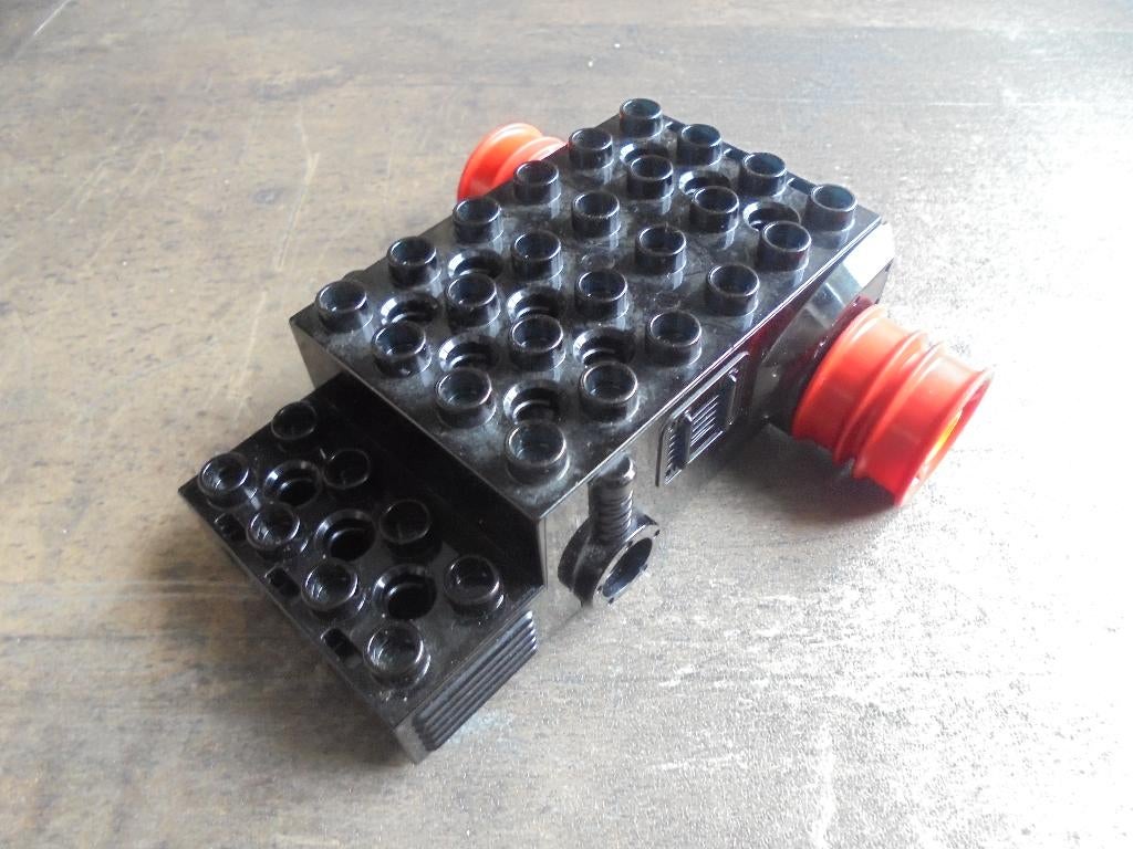 Lego Duplo Toolo Car Base for RC Dozer (zie foto's)!!LEZEN!!, Kinderen en Baby's, Speelgoed | Duplo en Lego, Ophalen of Verzenden