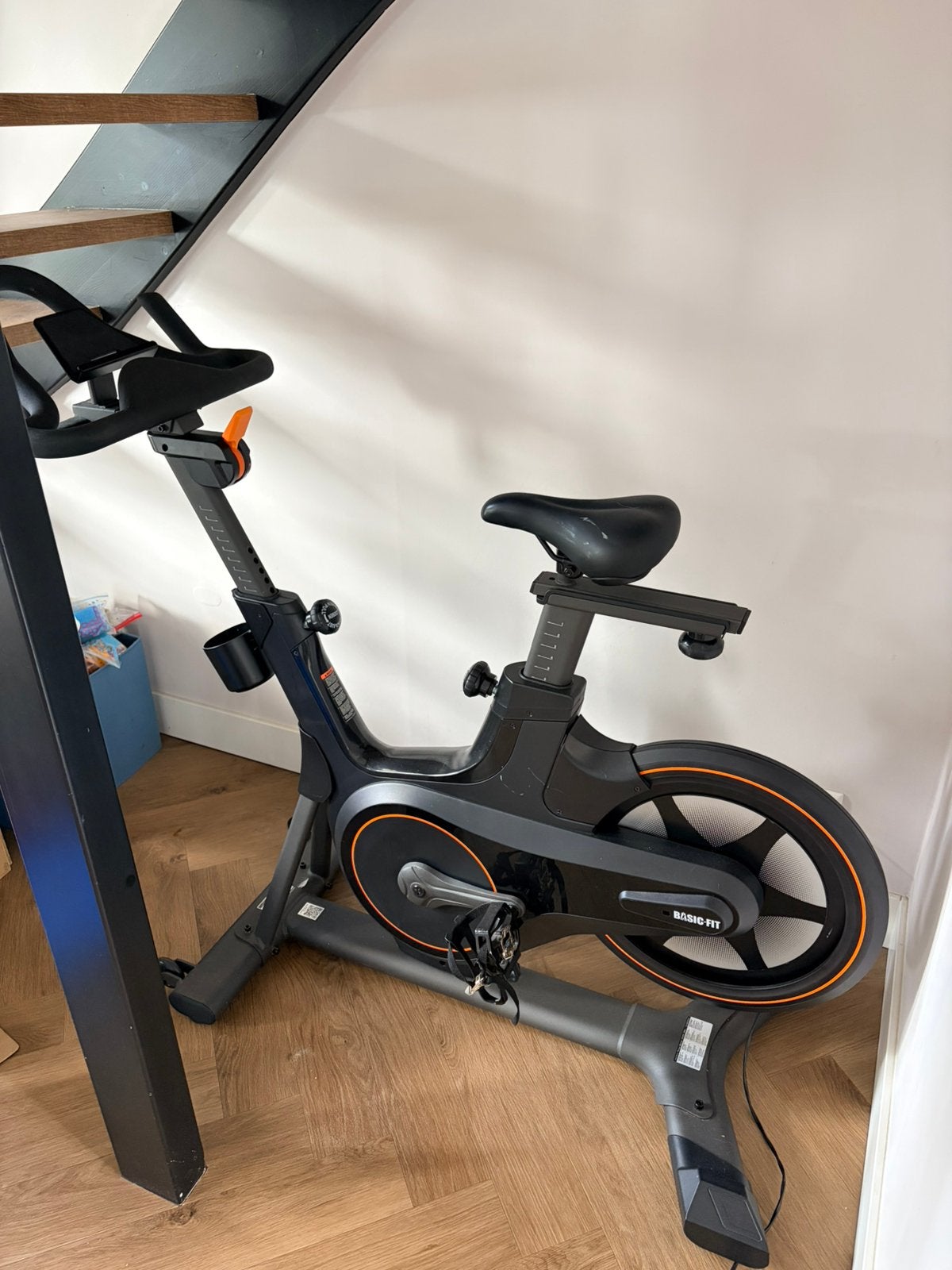 Trainings bike Basic Fit, Sport en Fitness, Ophalen, Zo goed als nieuw, Hometrainer