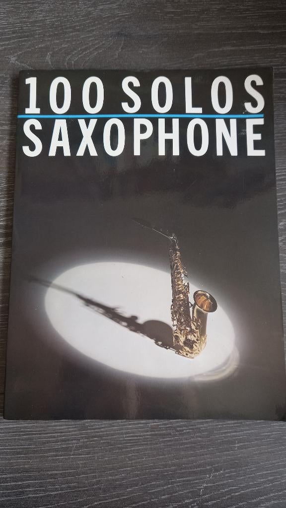 100 solos saxophone, Ophalen of Verzenden, Zo goed als nieuw, Saxofoon