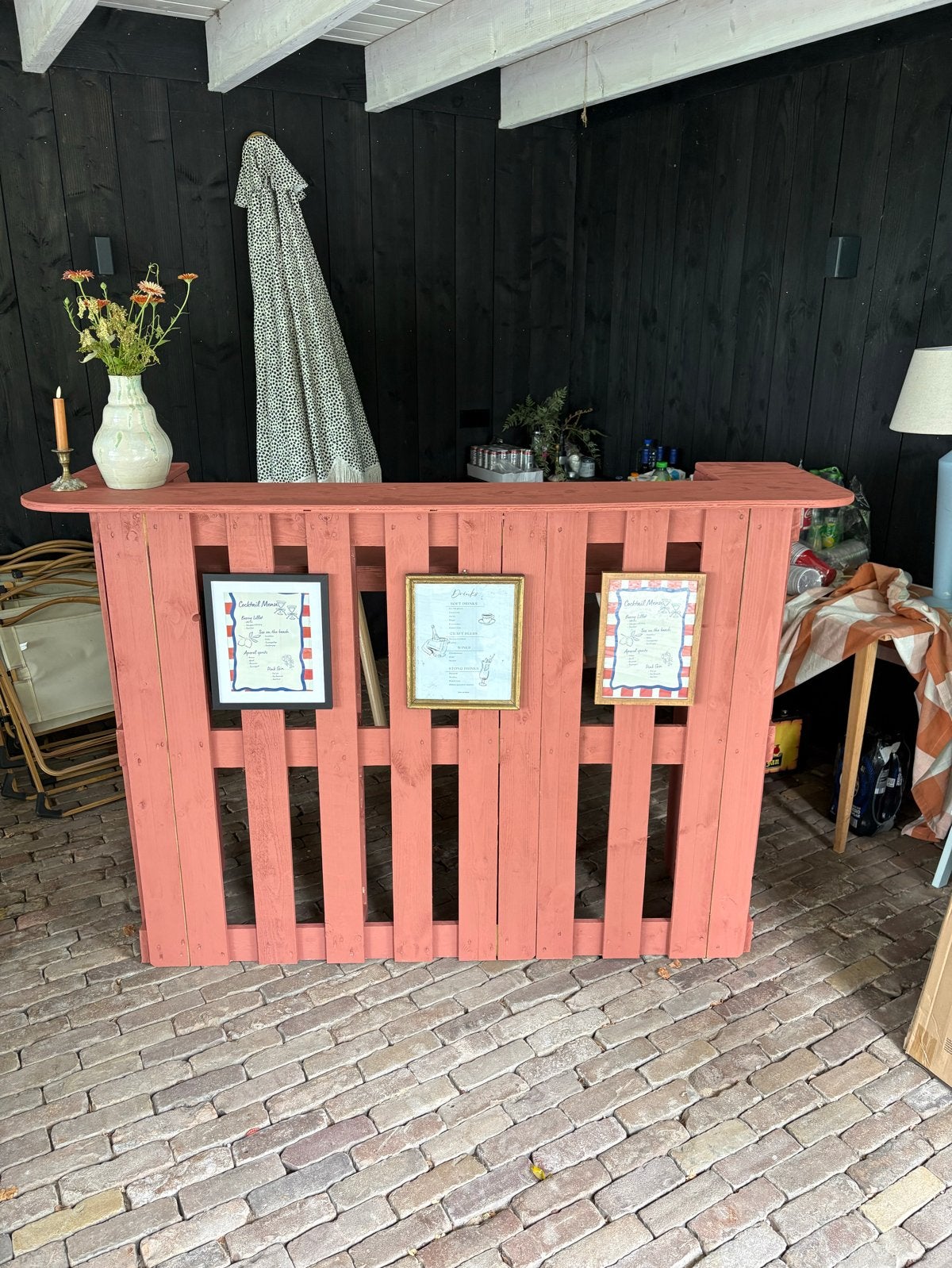 Unieke bar van pallets- roze/rood, Huis en Inrichting, Barren, Ophalen