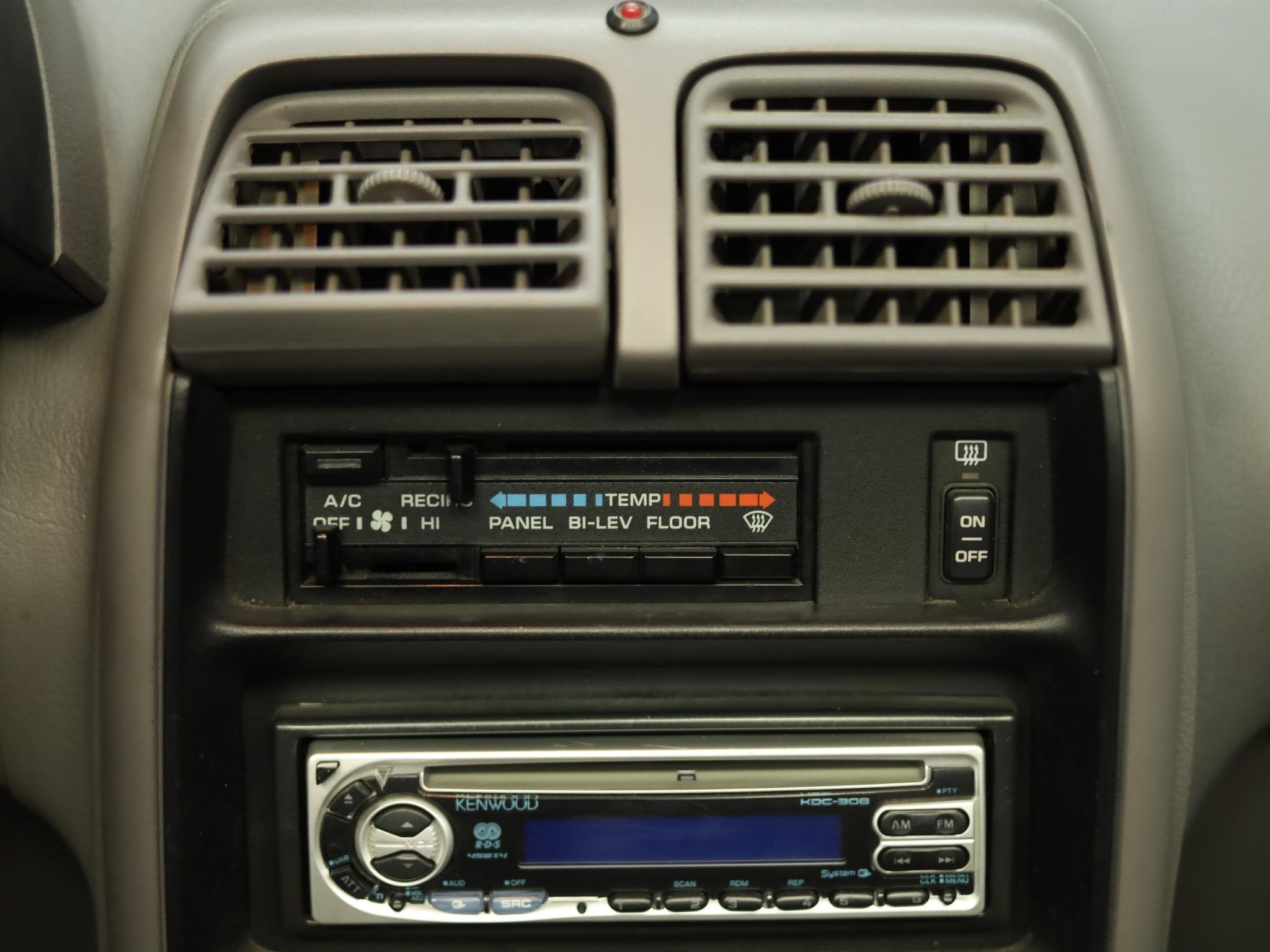 Chrysler LeBaron 3.0I V6 CONVERTIBLE Nieuwe APK, foto 10