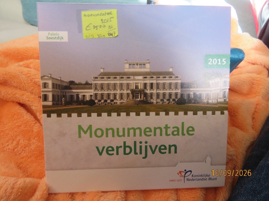 No.247- Jaarset 2015 Monumentale Verblijven + extra penning, Ophalen of Verzenden, Koningin Beatrix, Euro's, Setje