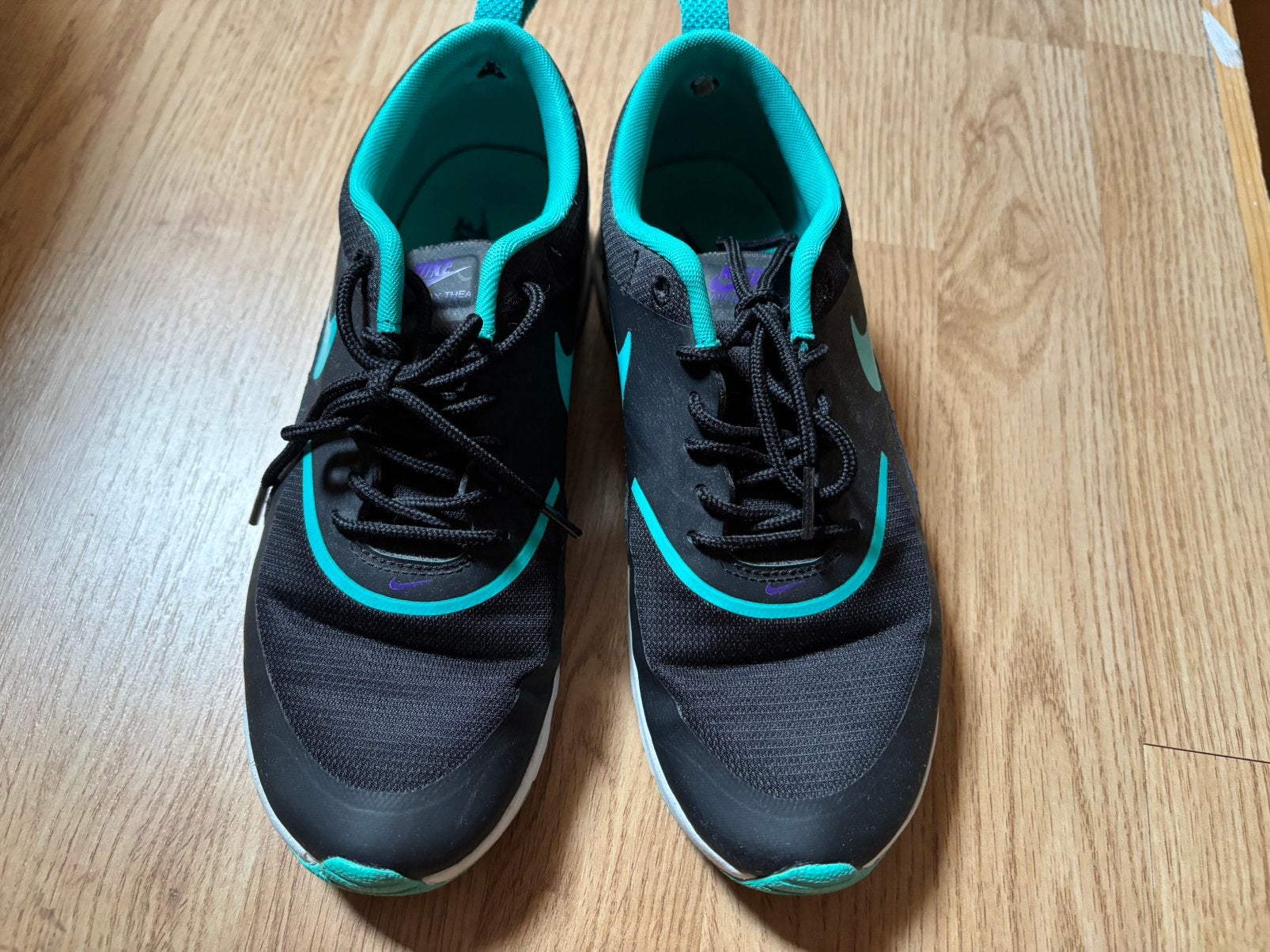 Nike Air Max Thea damesschoenen, Ophalen, Nike, Gedragen, Sportschoenen