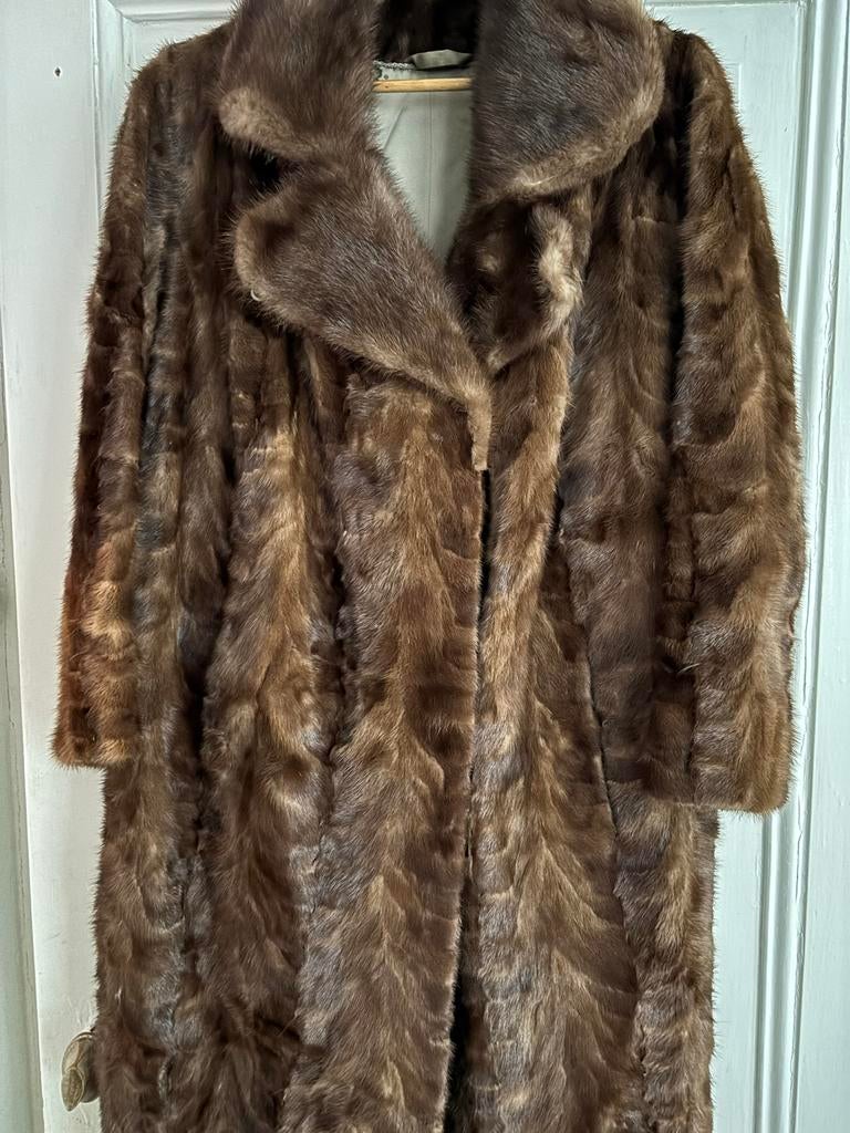 Vintage Dames Bontjas - Luxe en Warmte in Maat XXL, Kleding | Dames, Verzenden, Gedragen, Maat 46/48 (XL) of groter, Bruin
