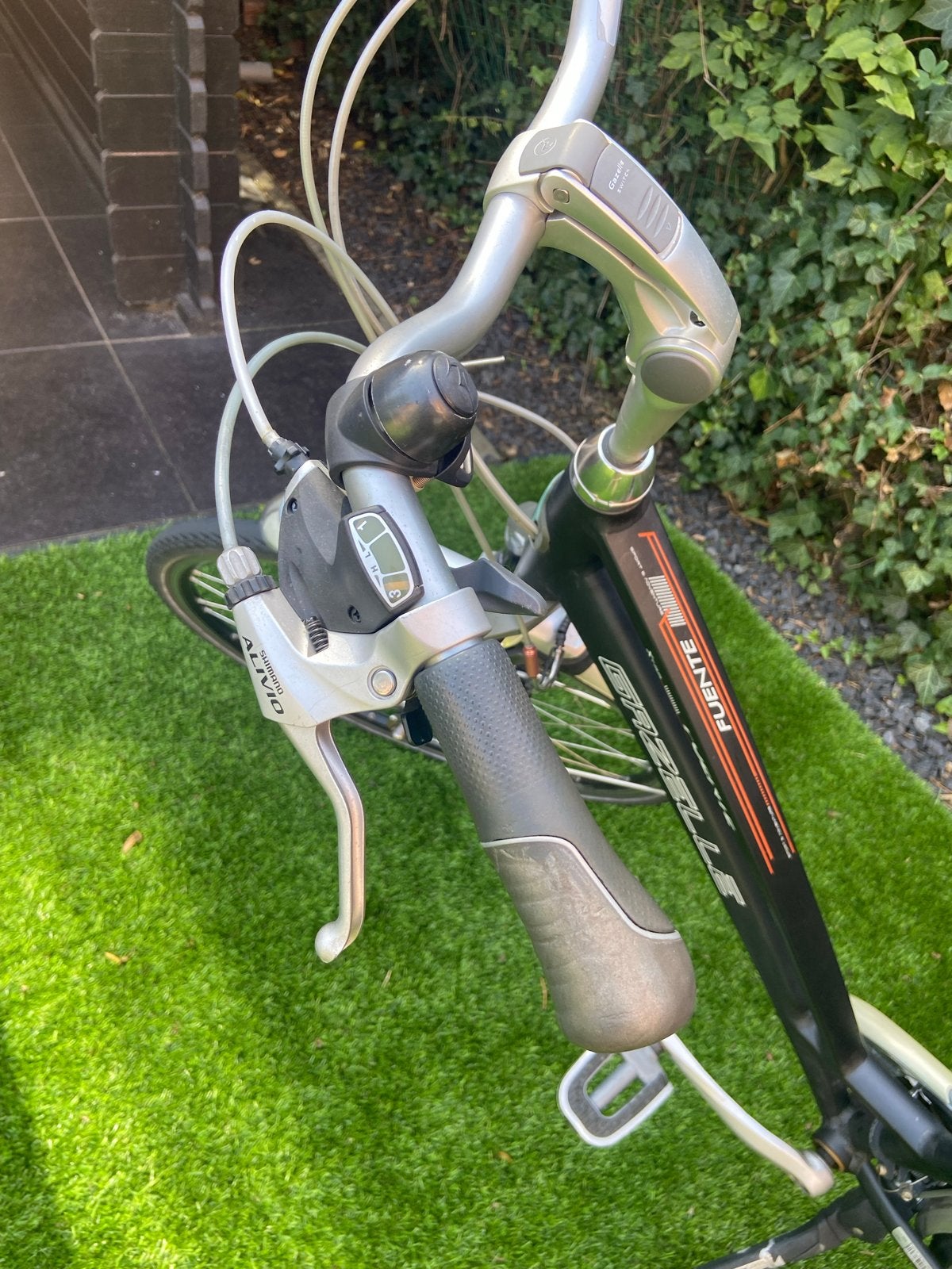 Gazelle Fuente D53 Damesfiets met 24 versnellingen, Ophalen, Velgrem, Versnellingen, Gazelle