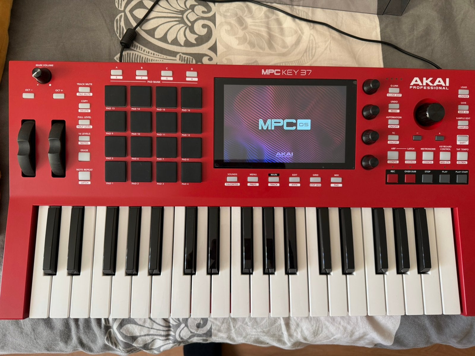 AKAI MPC Key 37 - Muzikale Productie Workstation, Overige merken, Zo goed als nieuw, Aanslaggevoelig, Overige aantallen