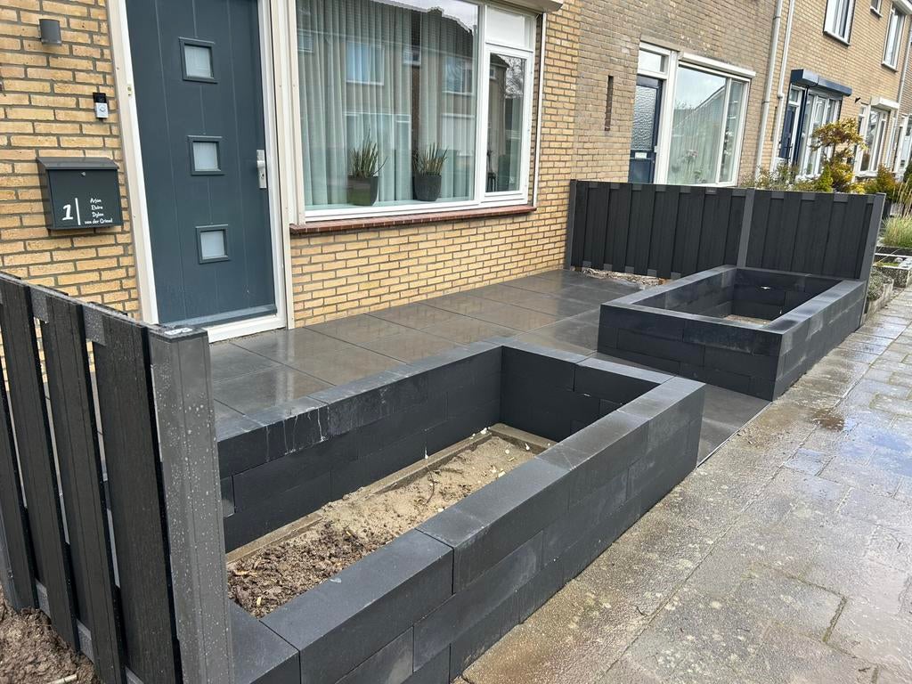 Stratenmaker/hovenier aangeboden omgeving Hoeksche Waard, Ophalen, Zo goed als nieuw, Beton, Terrastegels