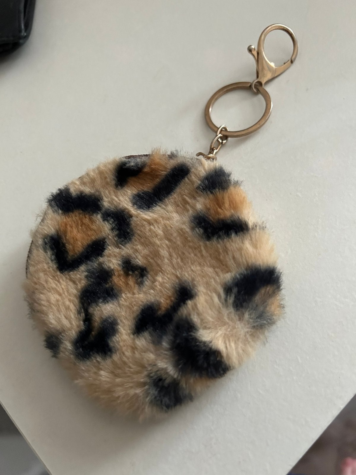 Mooi portemonee dleutel hanger te koop, Verzamelen, Ophalen of Verzenden, Zo goed als nieuw