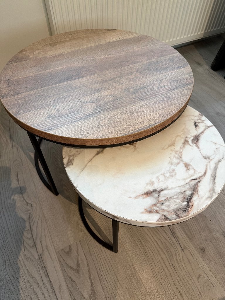 Nieuw et van 2 ronde salontafels - Hout en Marmerlook, Huis en Inrichting, Ophalen, 50 – 75, 50 tot 100 cm, Modern, Industrieel