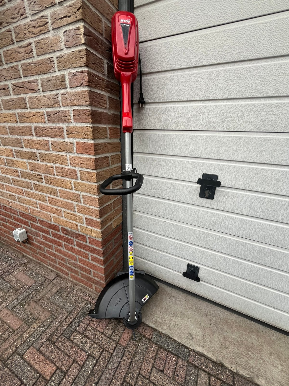 Nieuwe MTD ET 700 elektr. grastrimmer – bosmaaier 700 watt, Ophalen, Nieuw, Elektrisch