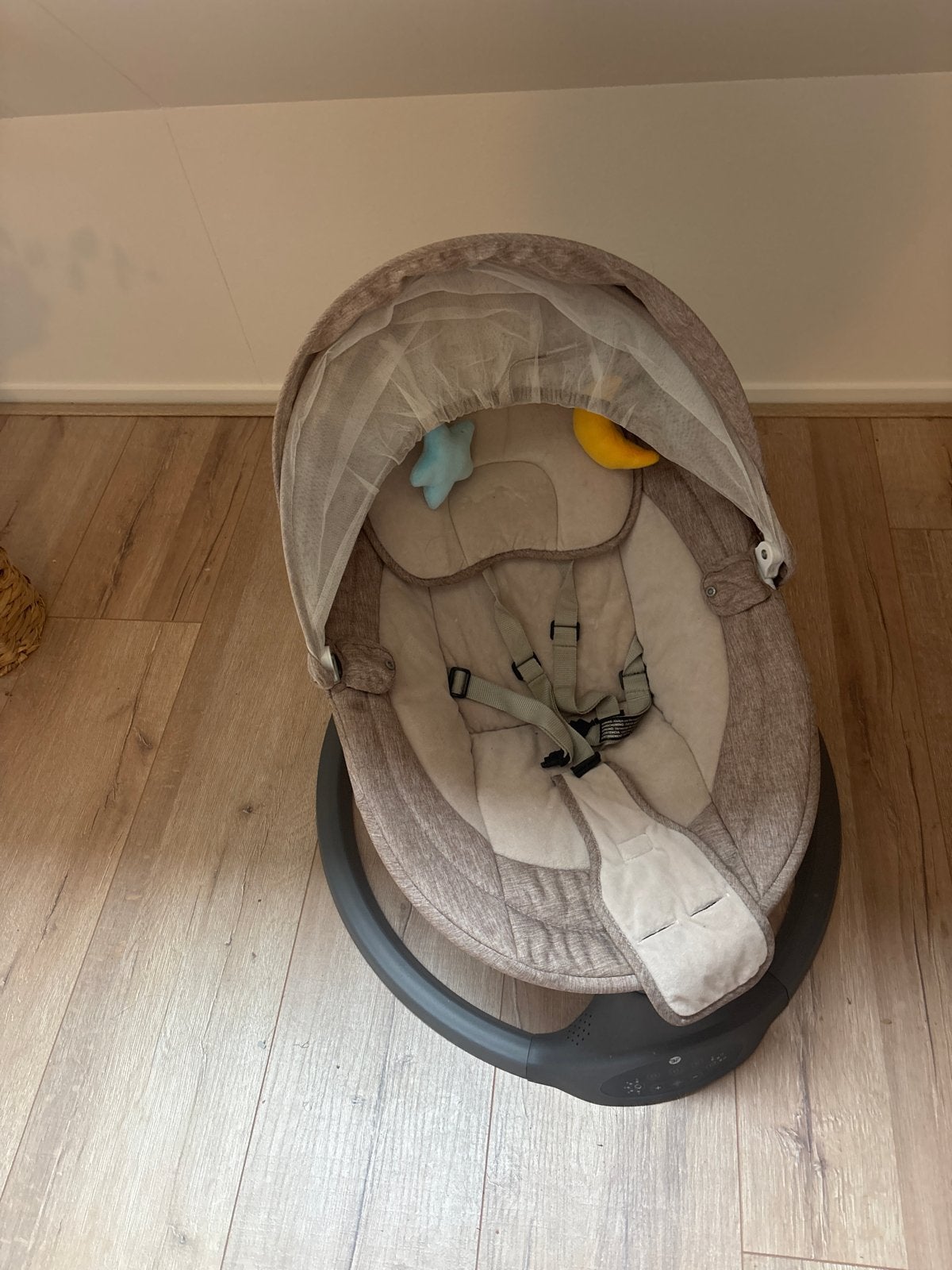 Baby schommelstoel met geluid, muziek en Bluetooth, Ophalen of Verzenden, Zo goed als nieuw