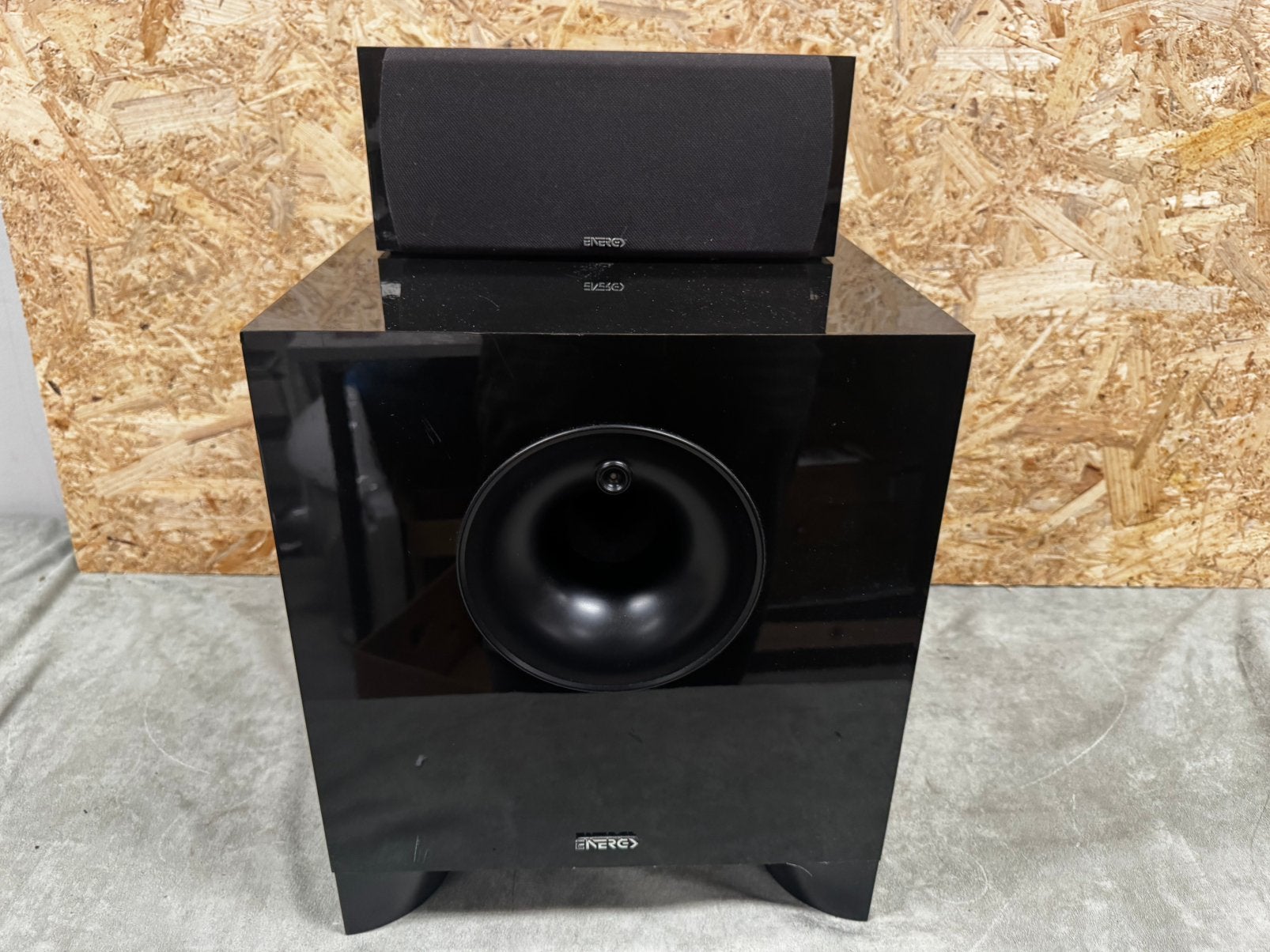 Energy ESW-8 Actieve Subwoofer + Take Classic Center - ReK4, Overige merken, Gebruikt, Subwoofer, Ophalen of Verzenden