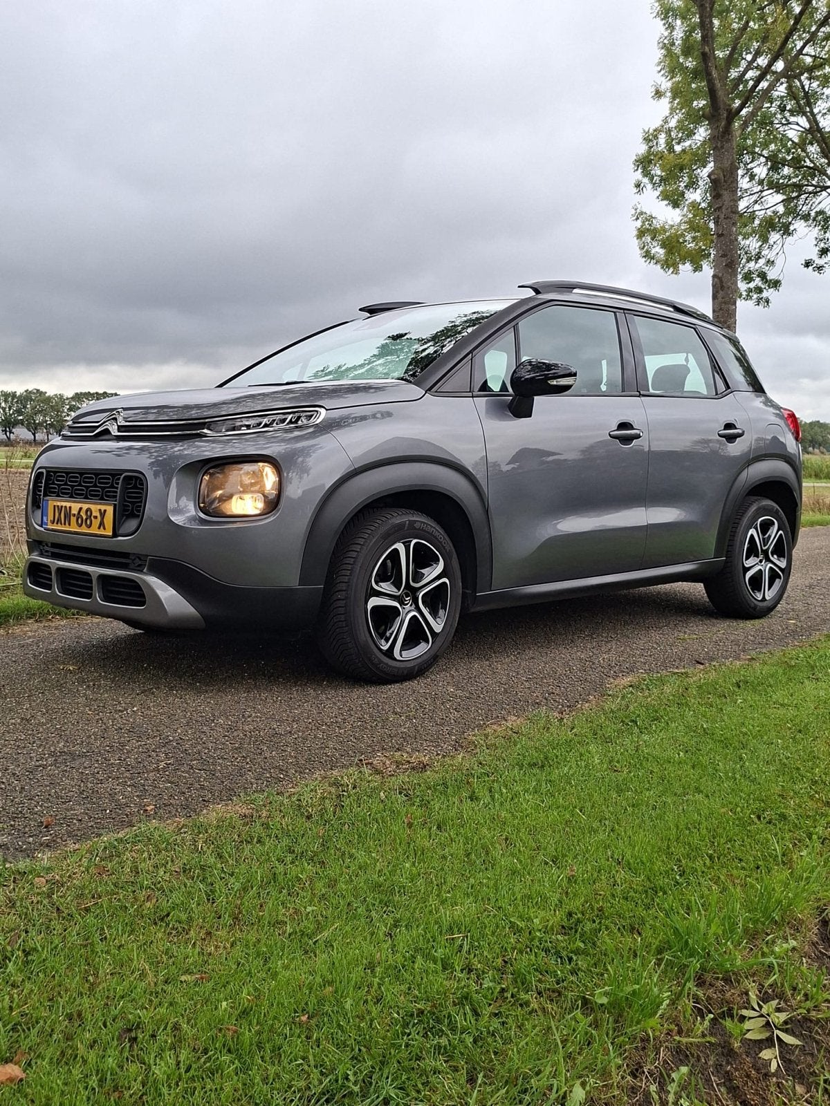 Citroën C3 Aircross 1.2 Puretech 110pk S&S Eat6 2018 Grijs, Auto's, 840 kg, 3 cilinders, SUV of Terreinwagen, 5 stoelen
