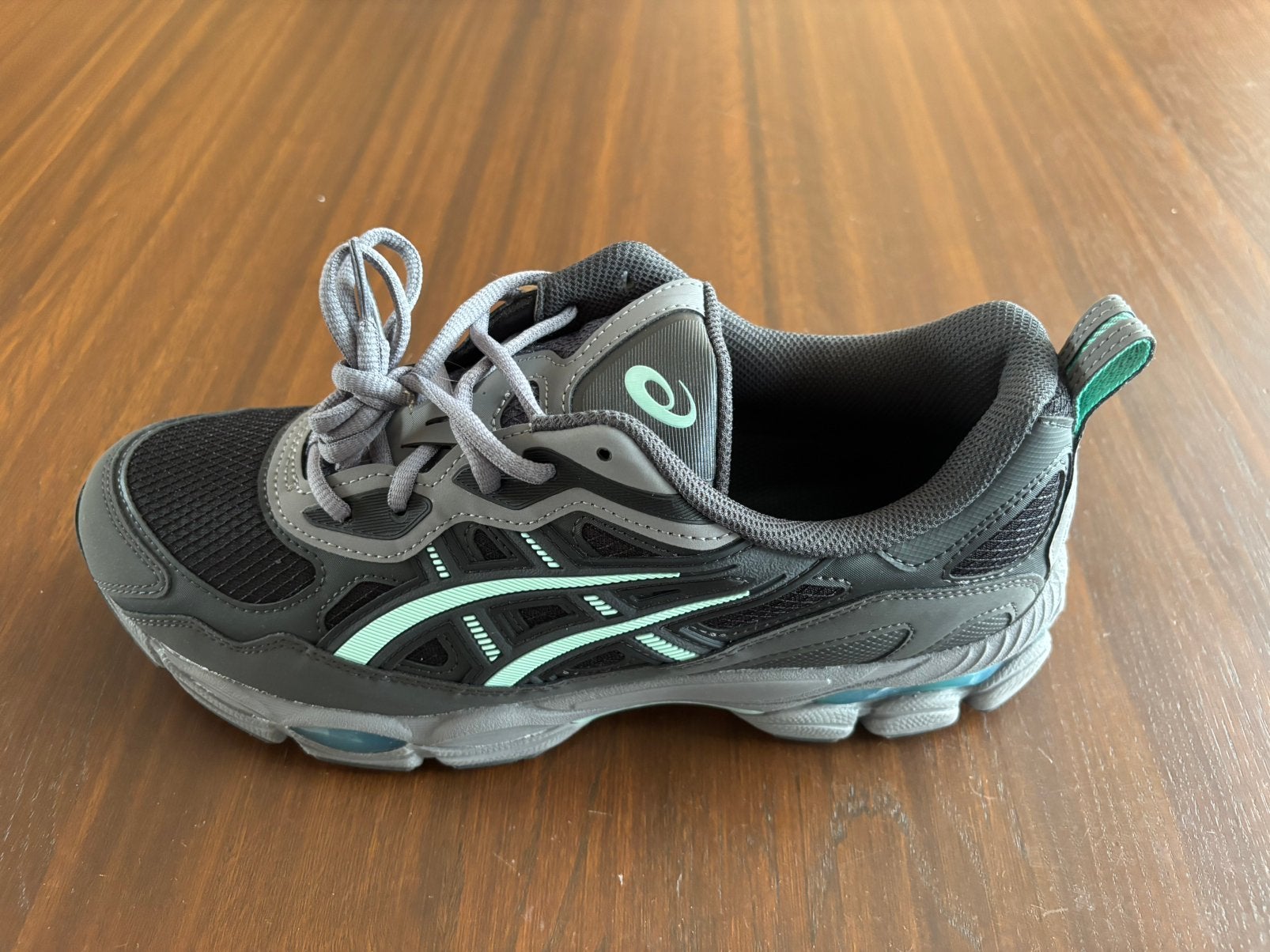 Nieuwe Asics Gel Nyc Sneaker Grijs/ Mintgroen, Zwart, Nieuw, Ophalen of Verzenden, Sneakers of Gympen