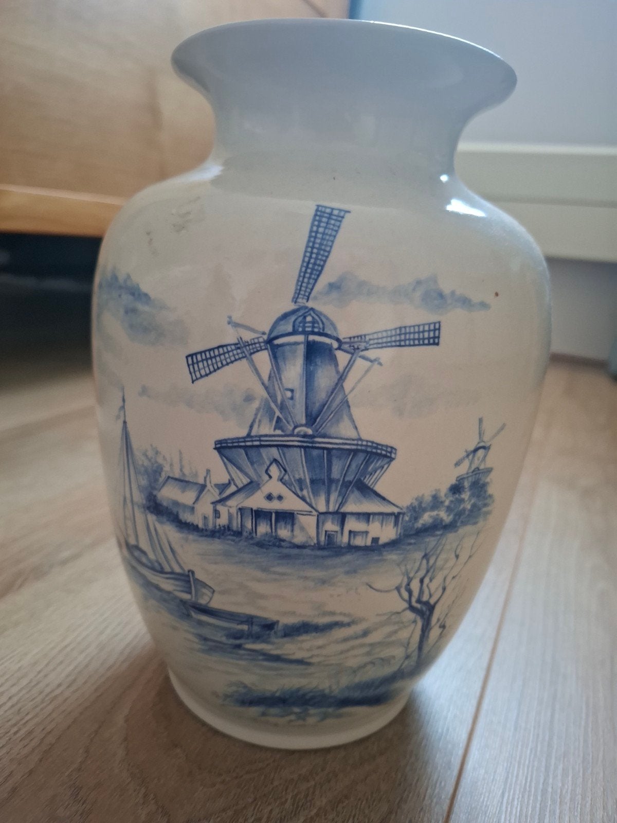 Vaas met Molen Decoratie, Antiek en Kunst, Antiek | Vazen, Ophalen of Verzenden