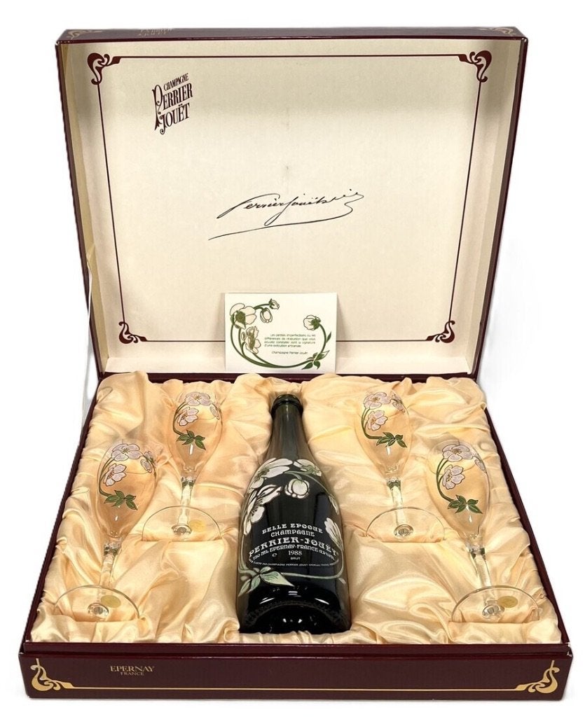 710. Champagne flûtes Perrier-Jouët, florale decoratie, 1988, Ophalen