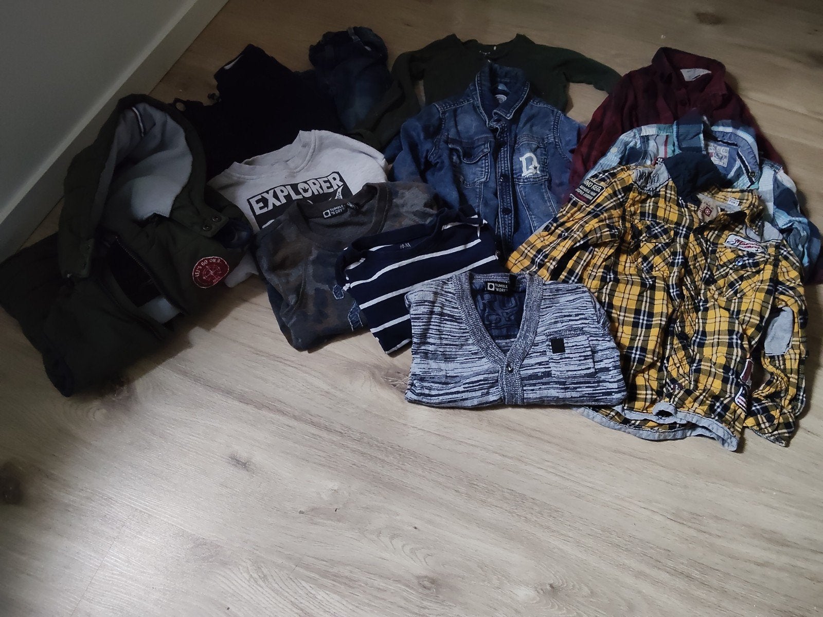 Grote kledingbundel maat 104: 12 stuks jongens kleding, Ophalen of Verzenden, Gebruikt, Jongen, Broek