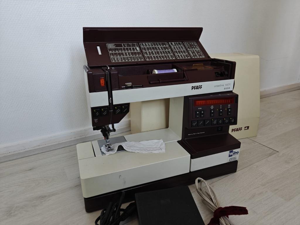 PFAFF CREATİVE 1471 Computernaaimachine  Sterk en Veelzijdig, Ophalen of Verzenden, Gebruikt, Naaimachine, Pfaff