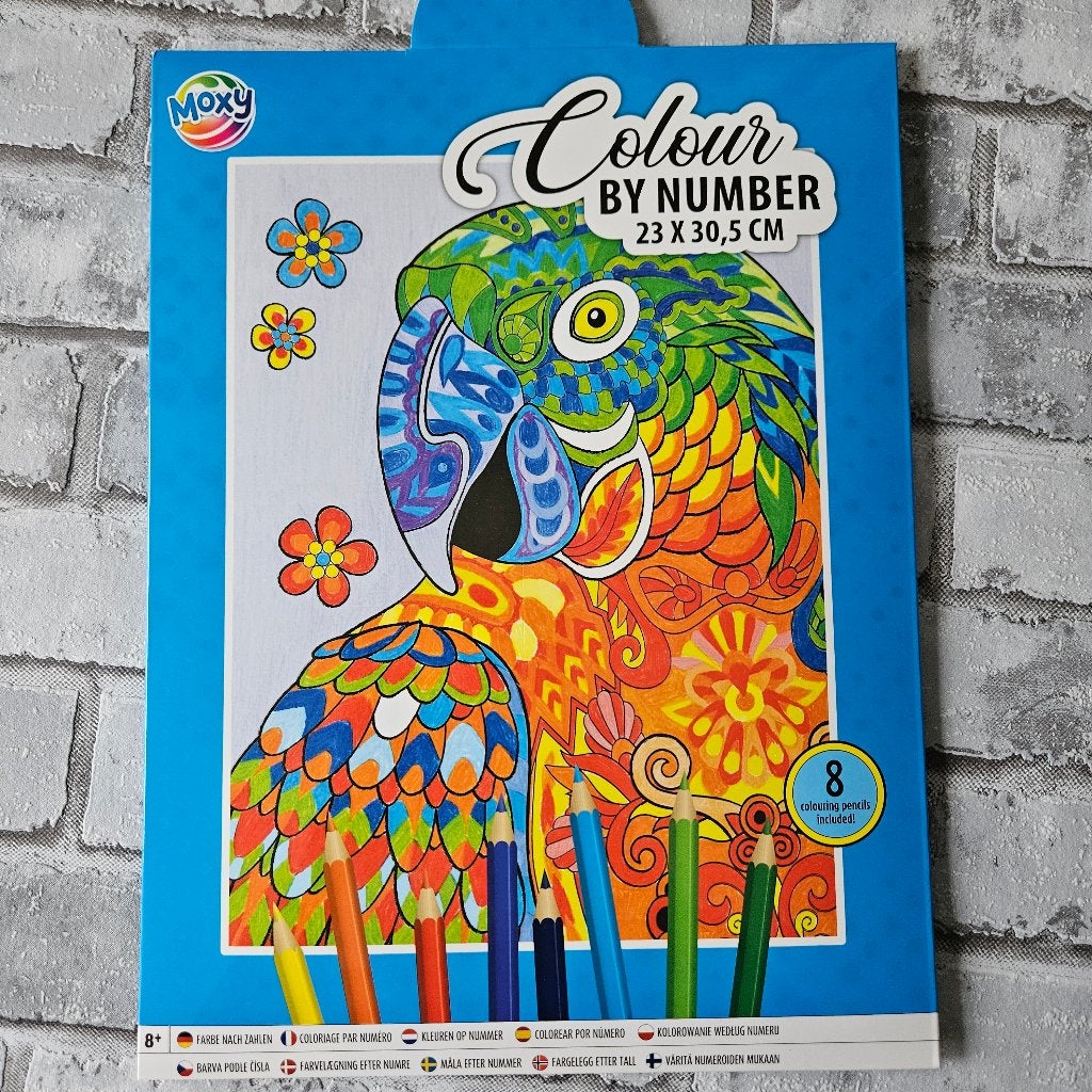 Kleur op nummer papegaai, met 8 kleurpotloden