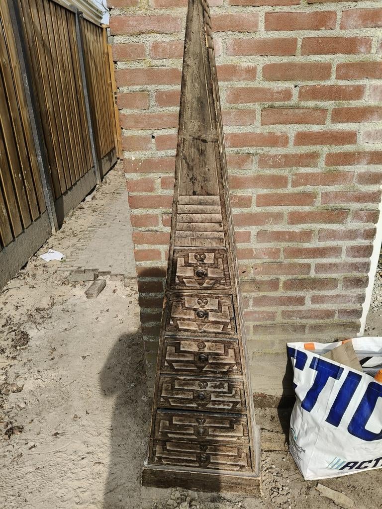 Uniek Vintage Houten Kastje met Afrikaanse Carving, Ophalen