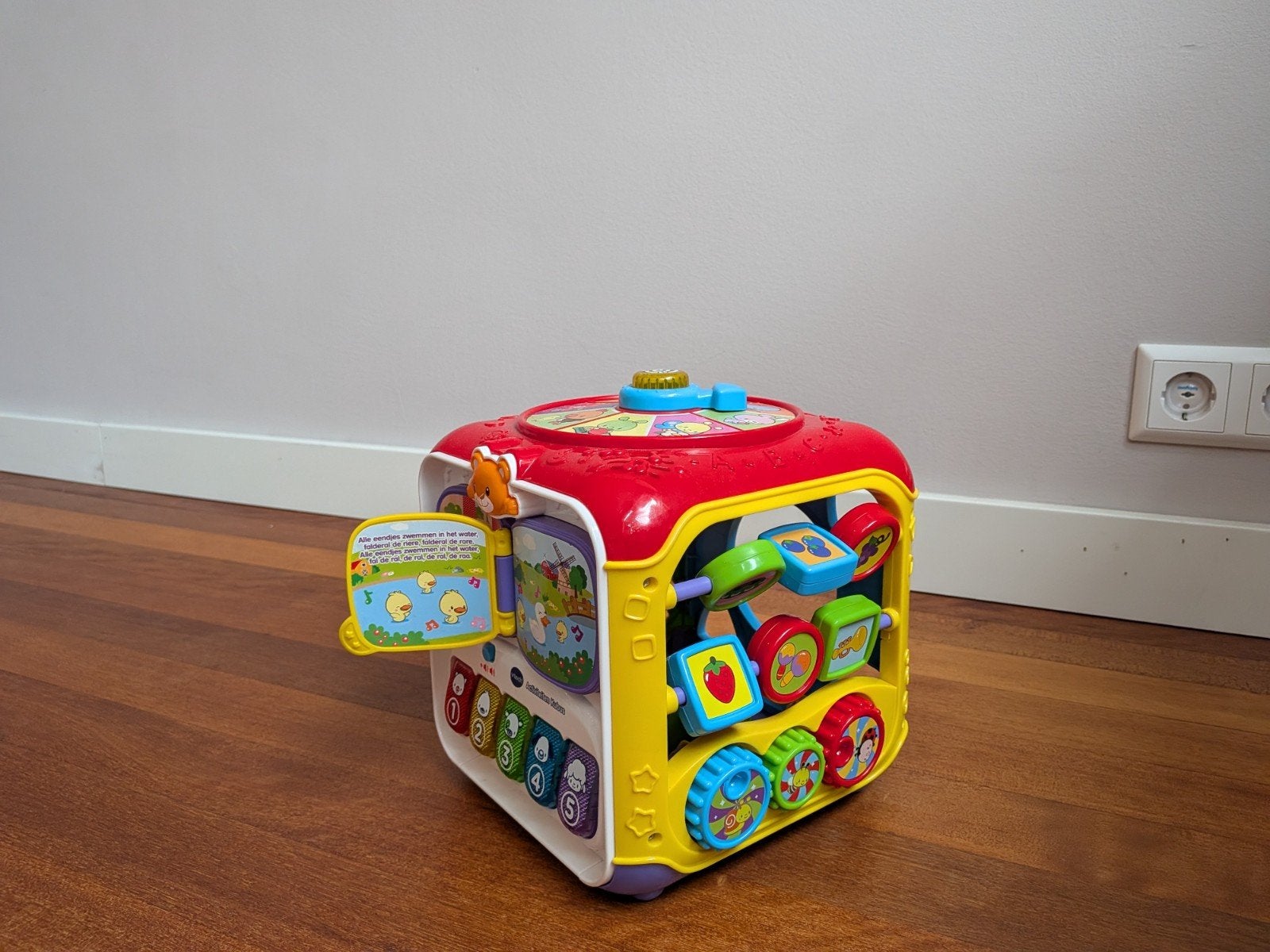 VTech Baby Speelkubus met Licht en Geluid, Ophalen of Verzenden, Zo goed als nieuw, Overige typen, Met licht
