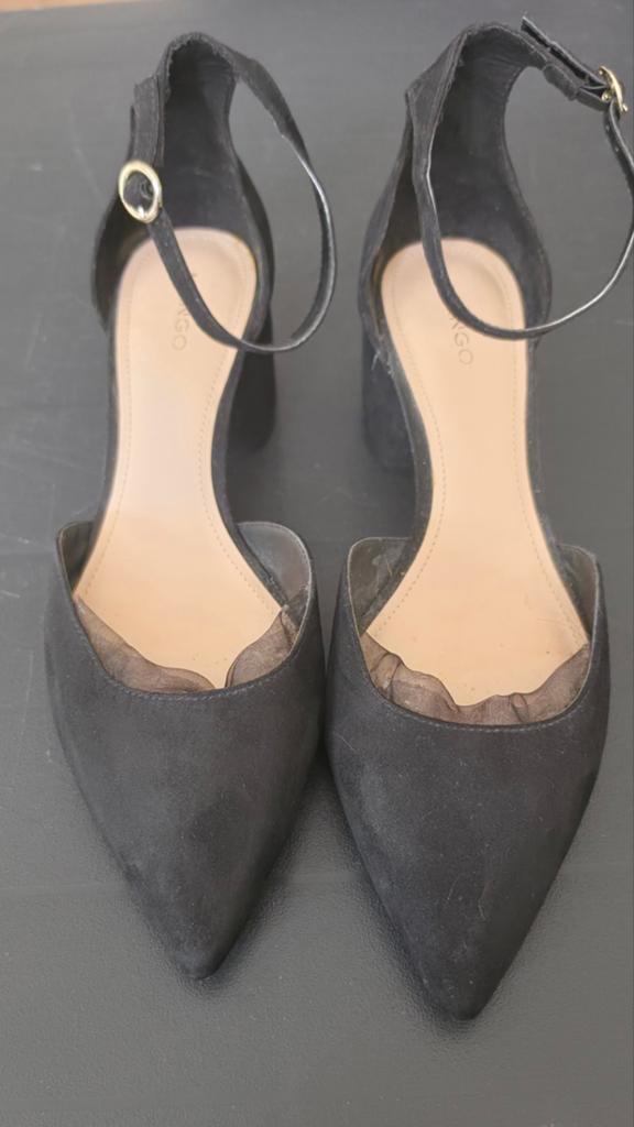 Mango pumps zwart suède - maat 41, Pumps, Mango, Zwart, Ophalen of Verzenden