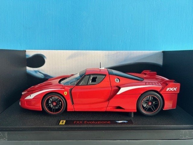 FERRARI FXX EVOLUZIONE 1:18 HOT WHEELS ELITE, Hobby en Vrije tijd, Ophalen of Verzenden, Zo goed als nieuw, Auto, Hot Wheels