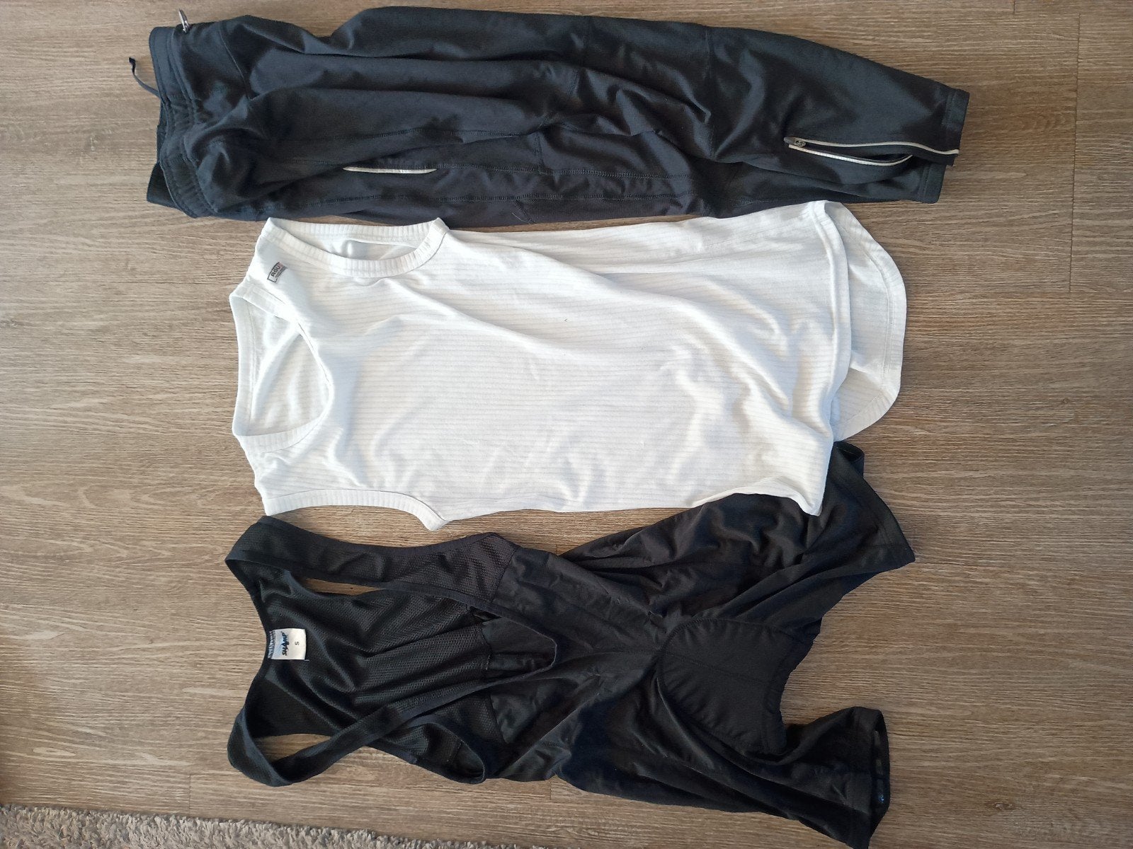Sportkleding set: fietsbroek, fiets shirtbroek met zermleer,, Ophalen of Verzenden, Gedragen