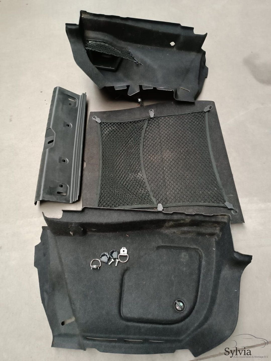 Bekleding set kofferbak bagageruimte antraciet BMW 1 serie F, Auto-onderdelen, Interieur en Bekleding, Gebruikt, -, -, Ophalen of Verzenden