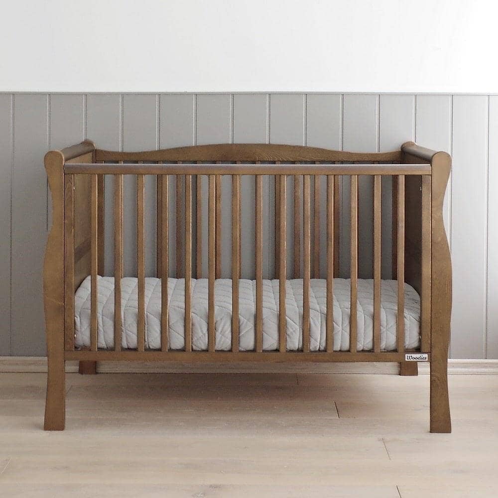 Woodies Noble 2-1 ledikant 70x140 - incl. matras, Kinderen en Baby's, Babywiegjes en Ledikanten, Ophalen, Gebruikt, Ledikant