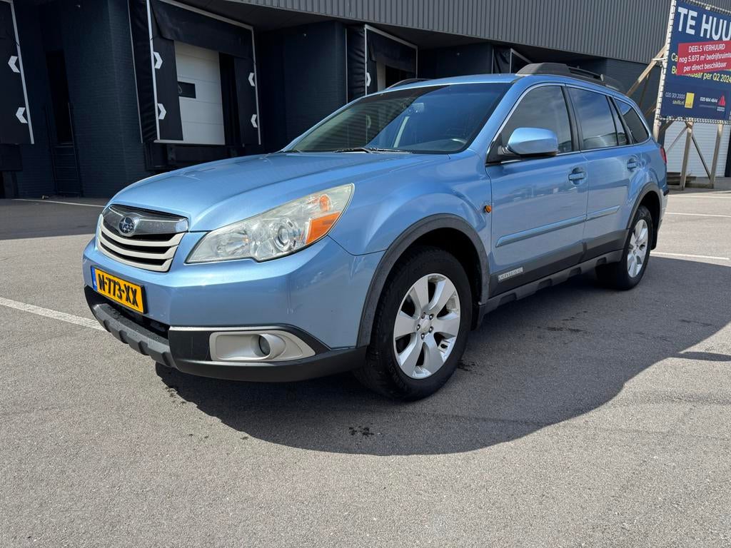 Subaru Outback 2.5 i LUXURY