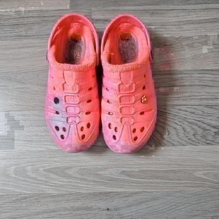Skechers gevoerde sloffen maat 30-31 vergelijkbaar met Crocs, Meisje, Zo goed als nieuw, Skechers, Ophalen of Verzenden