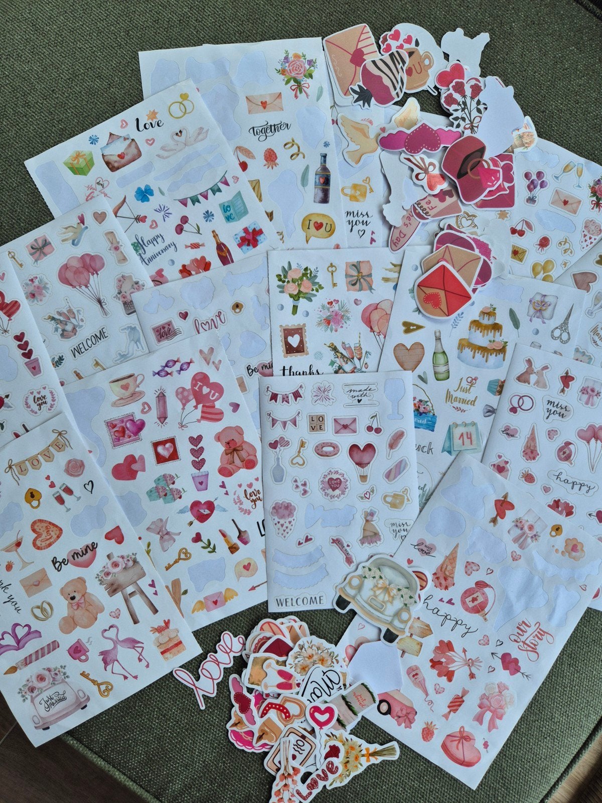 Diverse stickers bruiloft love gastenboek, Ophalen