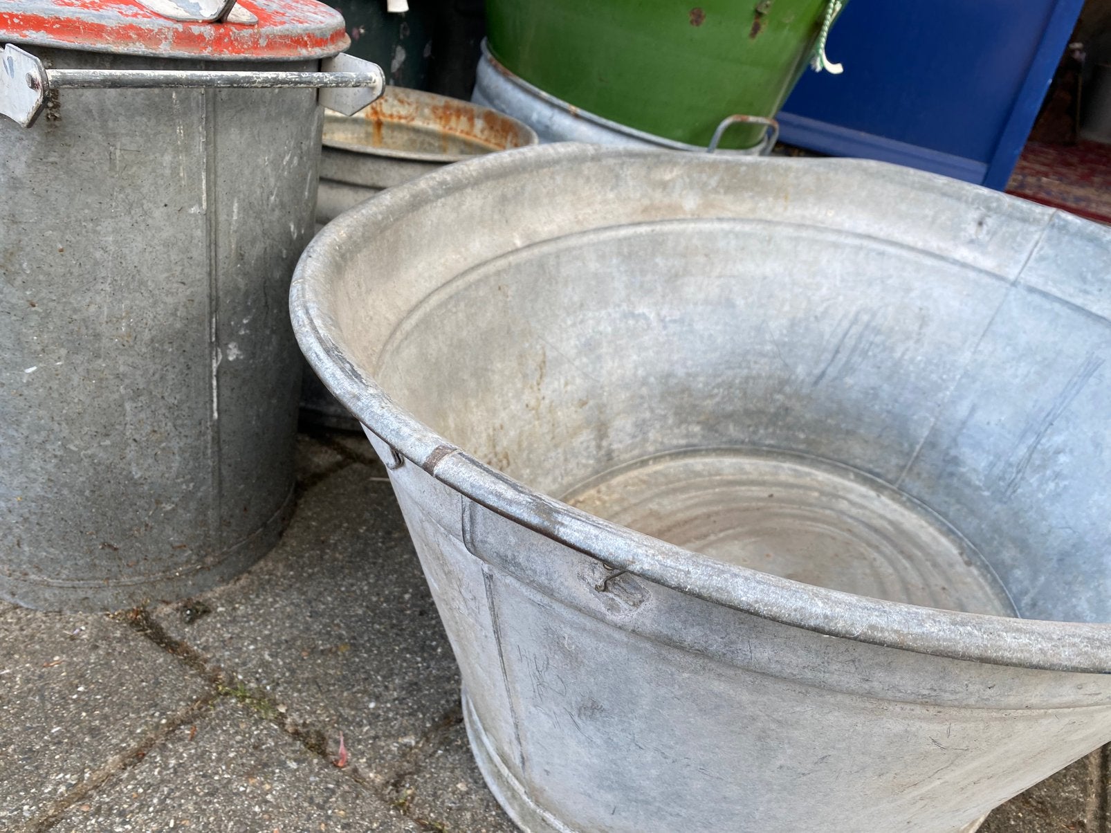 Grote zinken wasteil., Ophalen, Minder dan 30 cm, Rond, Zo goed als nieuw