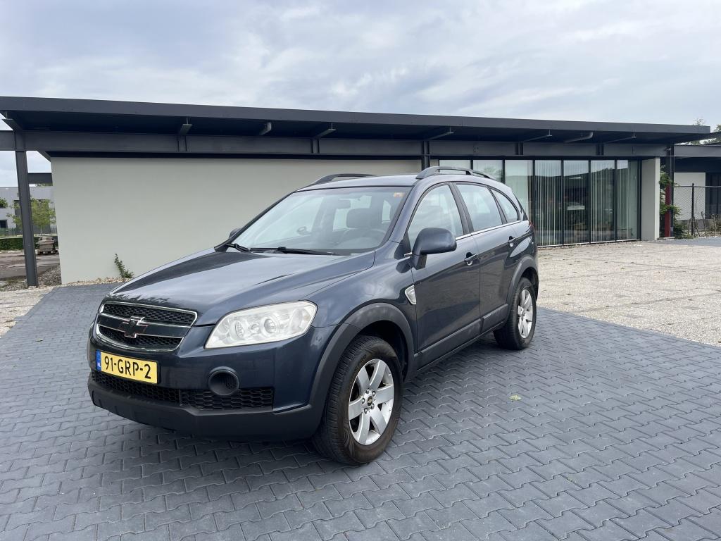 Chevrolet Captiva 2.4i Style 2WD 7P Leder Airco (bj 2008), 1660 kg, Parkeersensor, 136 pk, Gebruikt