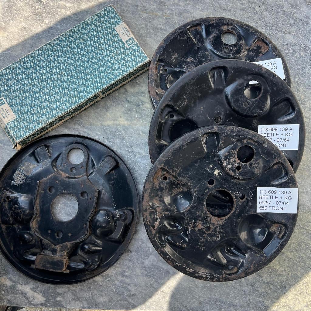 VW NOS achterplaat Kever KG 58-64, Auto diversen, Auto-accessoires, Gebruikt, Ophalen of Verzenden