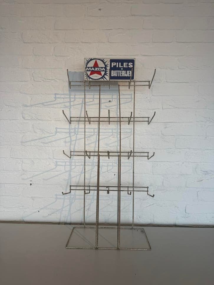 Vintage Mazda Piles Batterijen Display Rek, Verzamelen, Merken en Reclamevoorwerpen, Gebruikt, Gebruiksvoorwerp, ., Ophalen of Verzenden